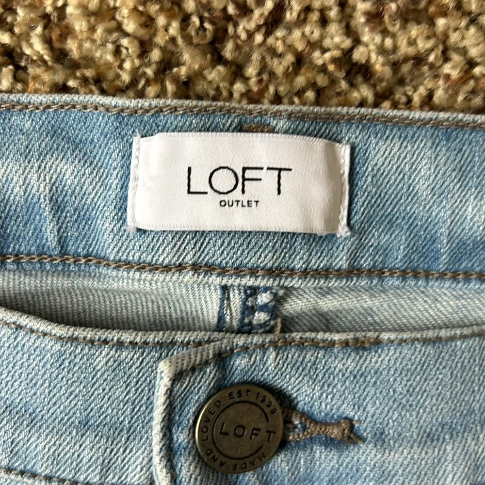Women’s Loft Outlet Boyfriend Jeans size 14 - Picture 8 of 12